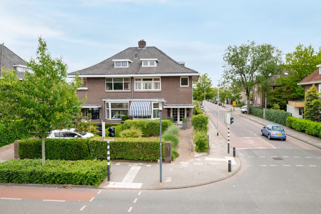 Woning te koop: Mr. van Coothstraat 45 Waalwijk - Allround Makelaardij