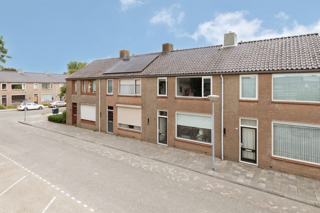 Woning te koop: Prof. Treubstraat 5 Waalwijk - Allround Makelaardij