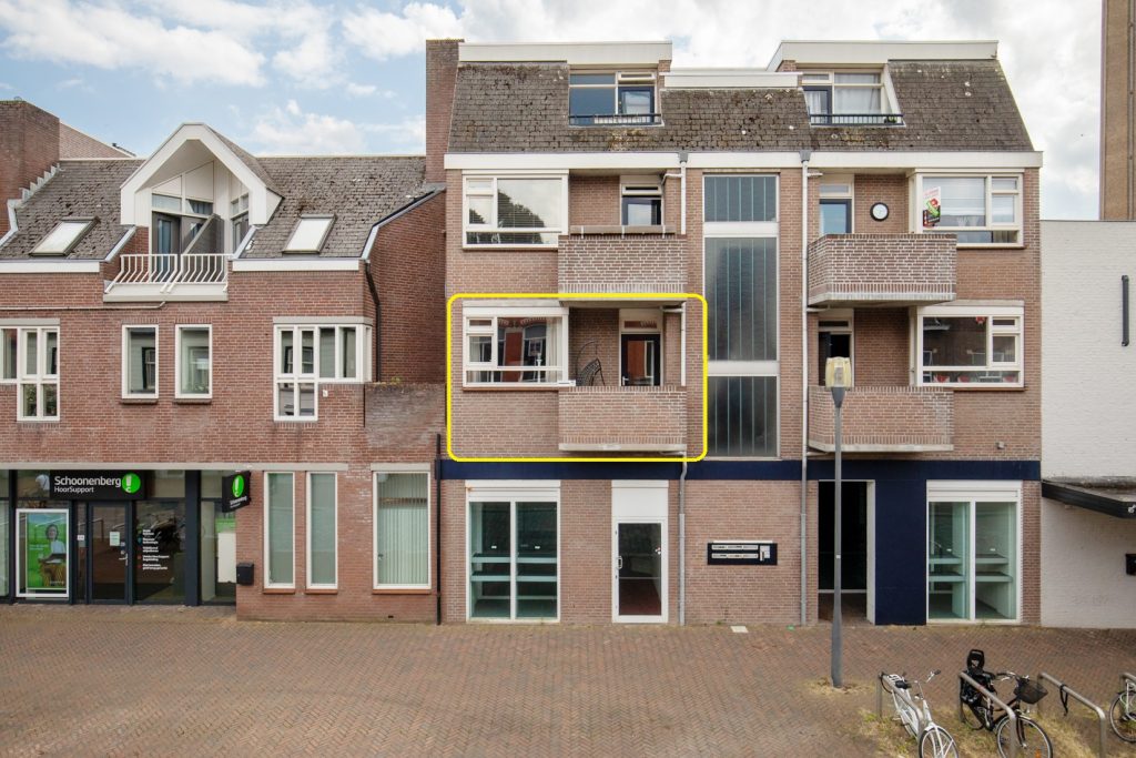 Woning te koop: Grotestraat 232A Waalwijk - Allround Makelaardij