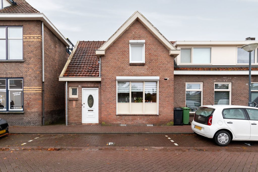 Woning te koop: St. Crispijnstraat 82 Waalwijk - Allround Makelaardij