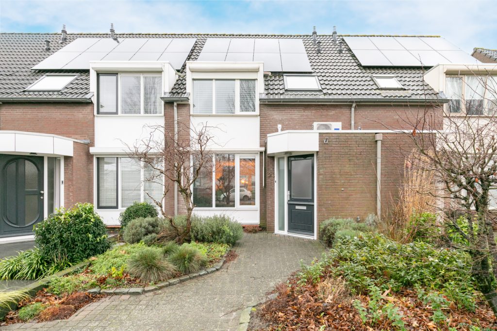 Woning te koop: Krayenhofflaan 23 Waalwijk - Allround Makelaardij