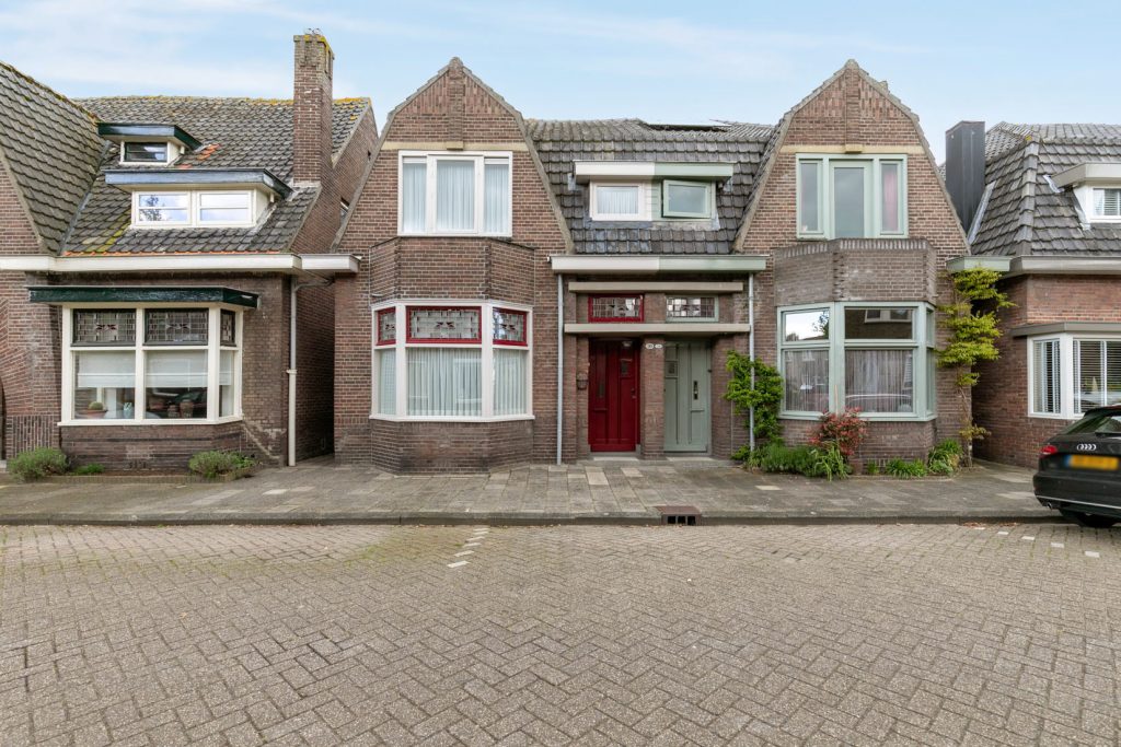 Woning te koop: Baardwijksestraat 30 Waalwijk - Allround Makelaardij