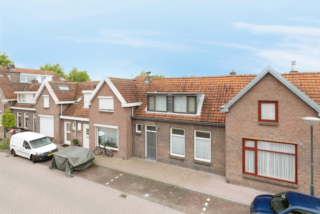 Woning te koop: St. Crispijnstraat 90 Waalwijk - Allround Makelaardij